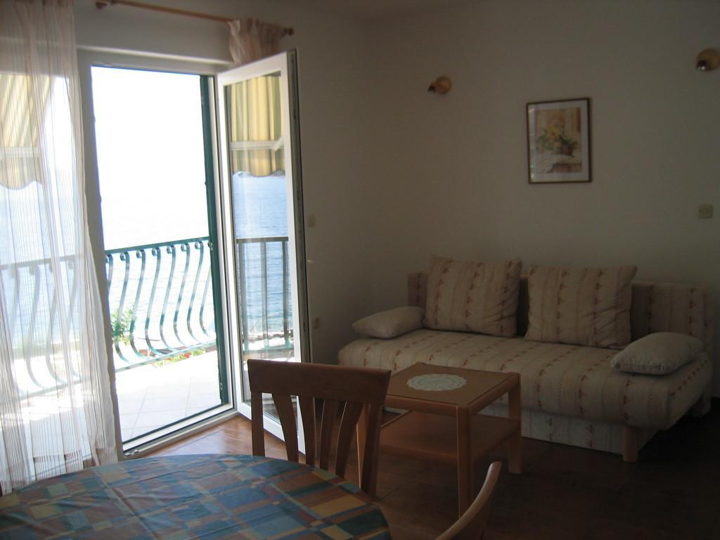 Apartments Waterfront Ivan Podgora Quarto foto
