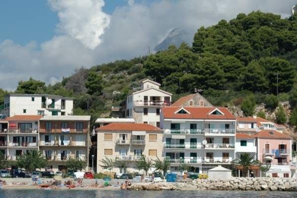 Apartments Waterfront Ivan Podgora Quarto foto